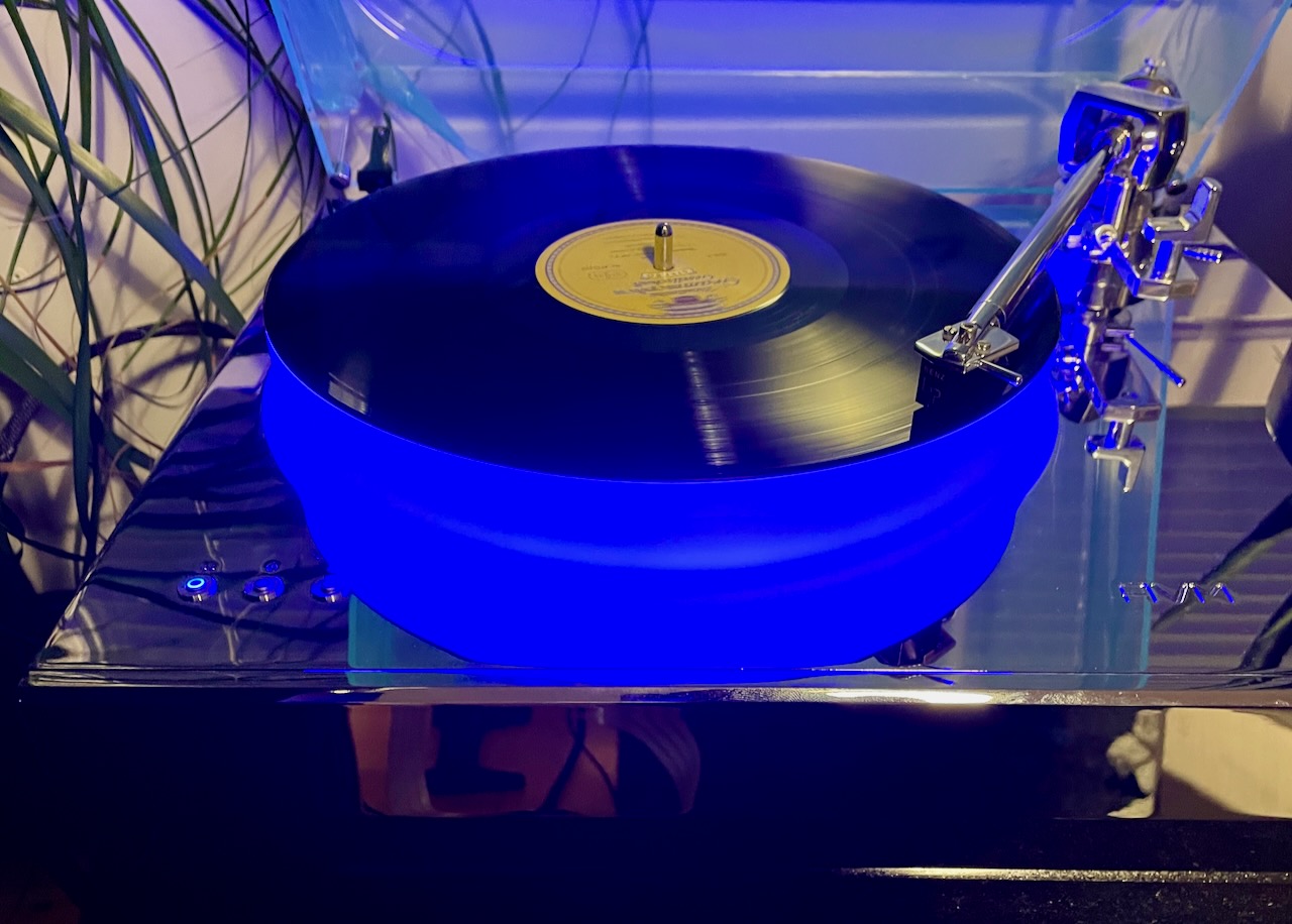 Valoisaa Vinyyli AVM R 5 3 Musiikkia Korville